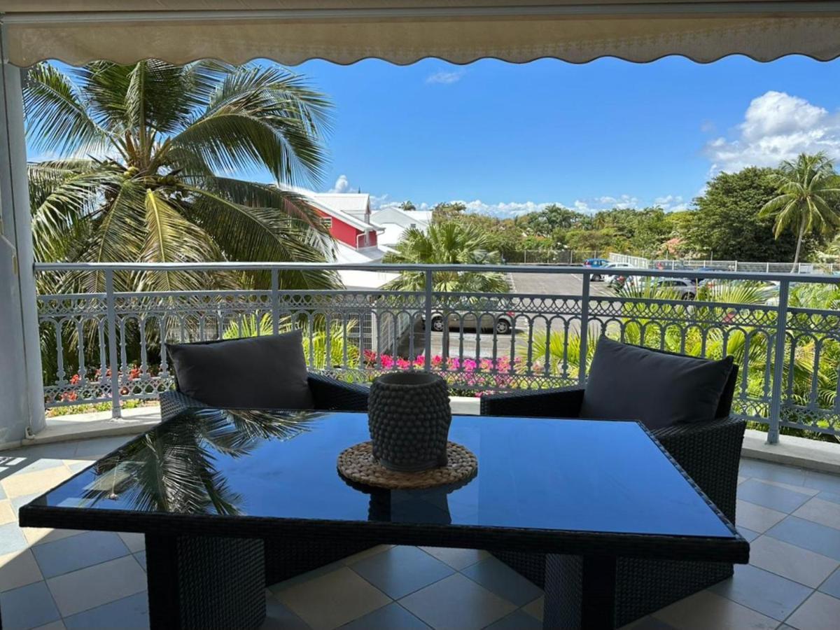 Grand Studio Zen Idealement Situe A Saint-Francois Avec Piscine Et Terrasse Eksteriør bilde